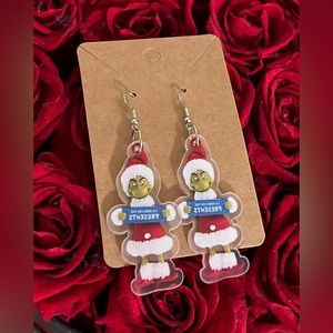 Christmas “The Grinch” Epoxy Earrings with sign “im here for the presents”